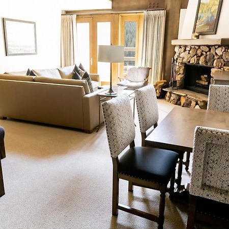 Sultan Two Bedroom Loft Suite With Majestic Mountain Views Condo Παρκ Σίτι Εξωτερικό φωτογραφία